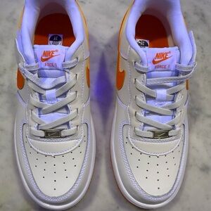 Nike Kids Sneakers - White and Orange